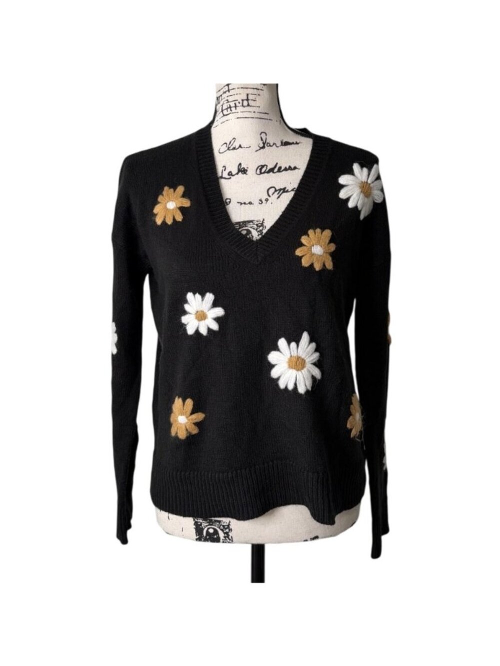 Lilly Pulitzer Womens XS Tensley Sweater Black Blooming Embroidery Daisy - Picture 2 of 10